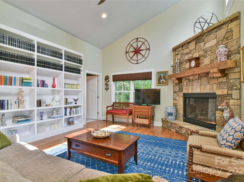 63 Greenridge Road, Weaverville, NC 28787.  MLS# CAR4268175, YatesRealty ID 23413. Now those are built-ins! Abundant space to display your treasures.