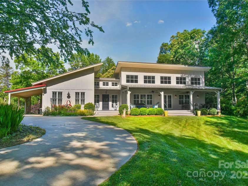 63 Greenridge Road, Weaverville, NC 28787.  MLS# CAR4268175, YatesRealty ID 23413. Sleek contemporary design!