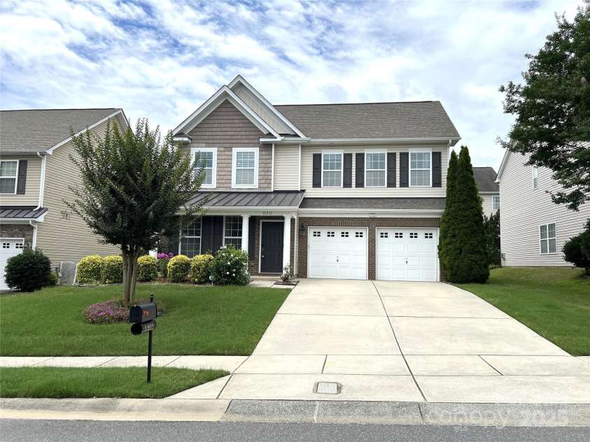 11511 Wilson Mill Lane, Pineville, NC 28134.  MLS# CAR4270884, YatesRealty ID 23414. 