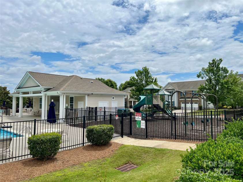 11511 Wilson Mill Lane, Pineville, NC 28134.  MLS# CAR4270884, YatesRealty ID 23414. 