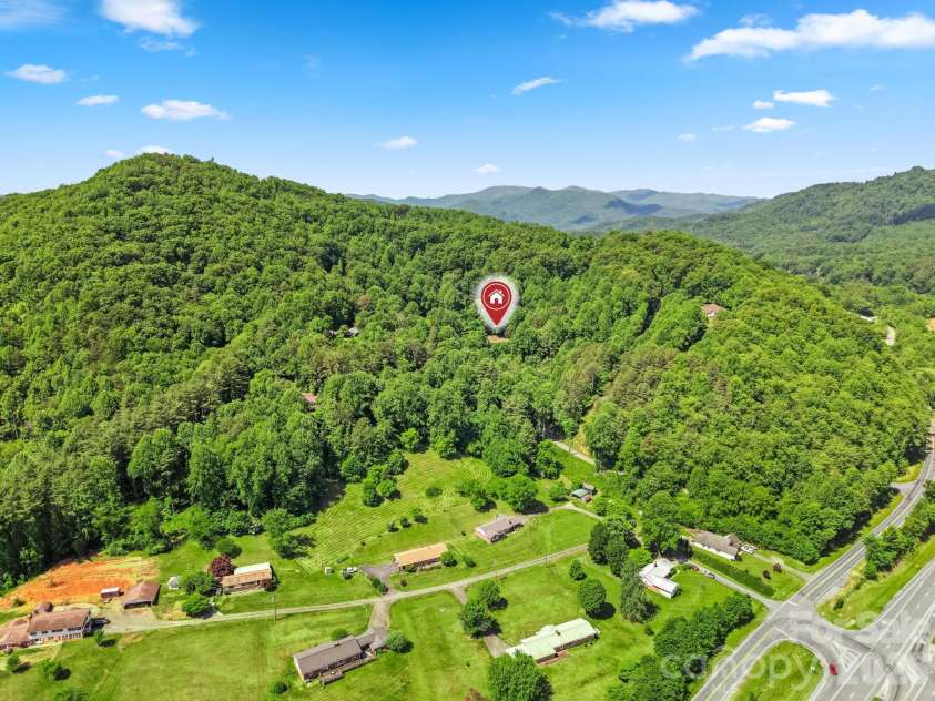 270 Slim Dillard Road, Sylva, NC 28779.  MLS# CAR4383810, YatesRealty ID 23415. 