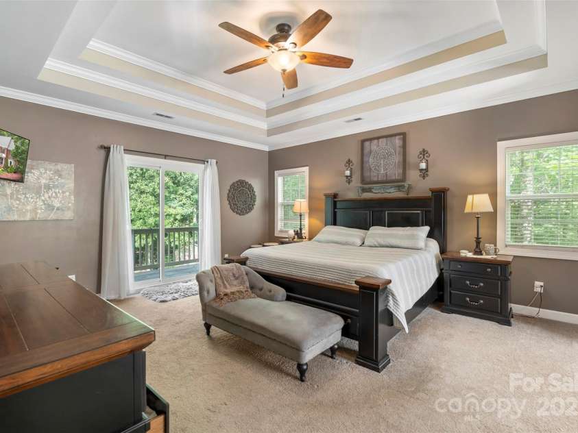 6006 Casswell Circle, Matthews, NC 28104.  MLS# CAR4269792, YatesRealty ID 23415. 