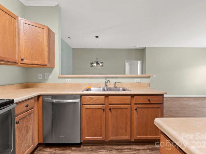 10720 Hill Point Court, Charlotte, NC 28262.  MLS# CAR4243076, YatesRealty ID 23419. 