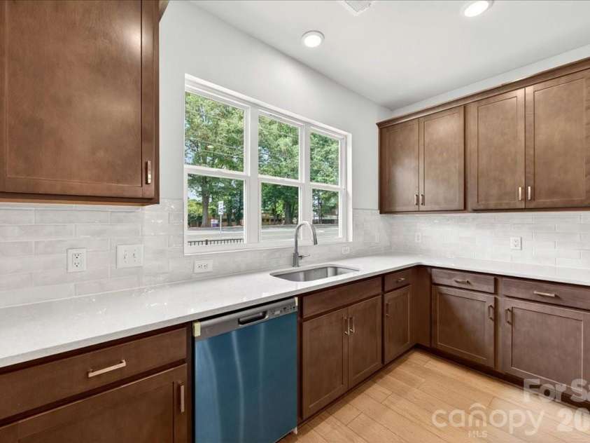 6323 Haller Street, Charlotte, NC 28227.  MLS# CAR4383894, YatesRealty ID 23419. 