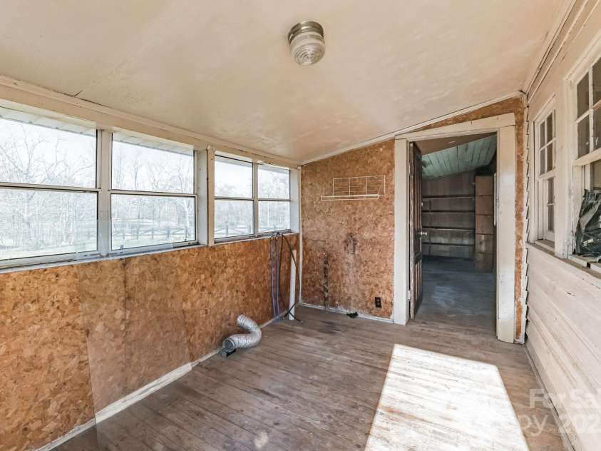 3467 Clearview Lane, Maiden, NC 28650.  MLS# CAR4235224, YatesRealty ID 2342. 