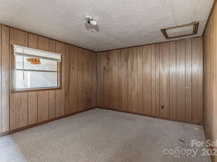 3467 Clearview Lane, Maiden, NC 28650.  MLS# CAR4235224, YatesRealty ID 2342. 