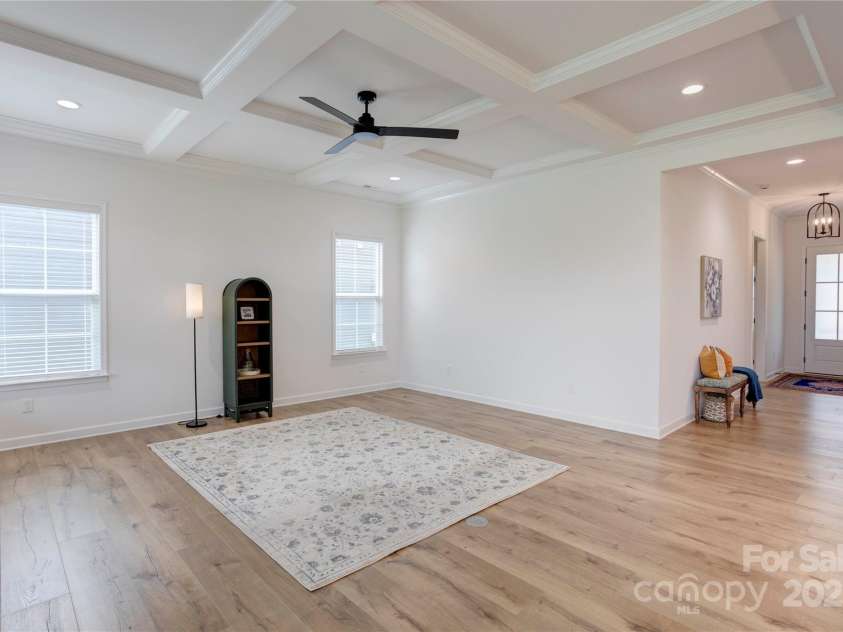 471 Lucky Drive, Concord, NC 28027.  MLS# CAR4281393, YatesRealty ID 2342. 