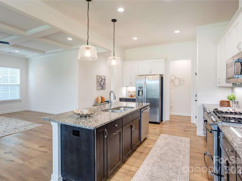 471 Lucky Drive, Concord, NC 28027.  MLS# CAR4281393, YatesRealty ID 2342. 