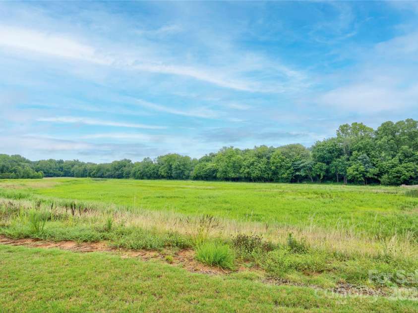 471 Lucky Drive, Concord, NC 28027.  MLS# CAR4281393, YatesRealty ID 2342. 