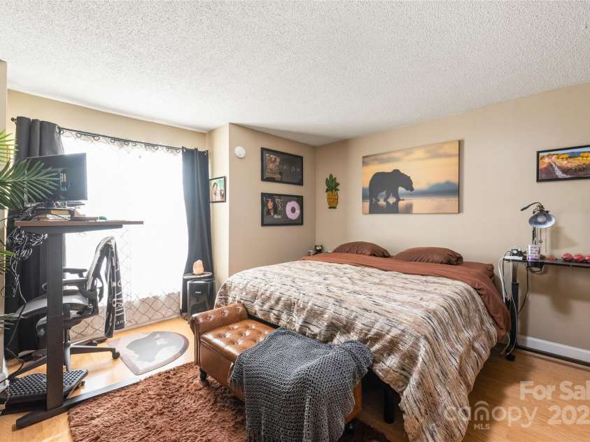 11069 Running Ridge Road, Charlotte, NC 28226.  MLS# CAR4271611, YatesRealty ID 23420. 