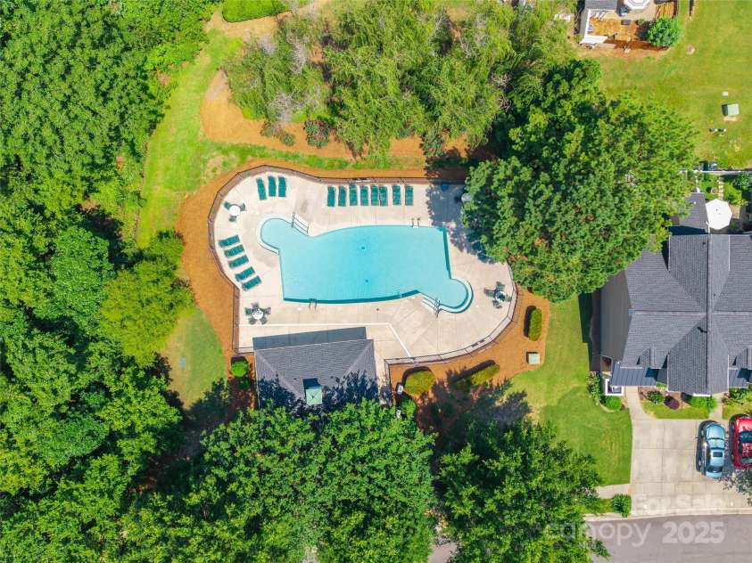 14755 Lions Paw Street, Charlotte, NC 28273.  MLS# CAR4274330, YatesRealty ID 23424. 