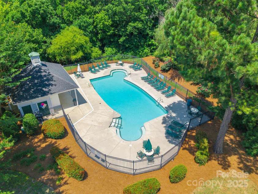 14755 Lions Paw Street, Charlotte, NC 28273.  MLS# CAR4274330, YatesRealty ID 23424. 
