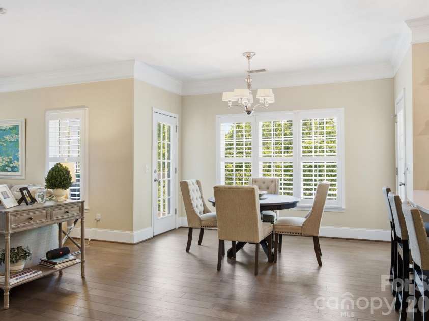 8942 Rosalyn Glen Road, Cornelius, NC 28031.  MLS# CAR4382727, YatesRealty ID 23424. 