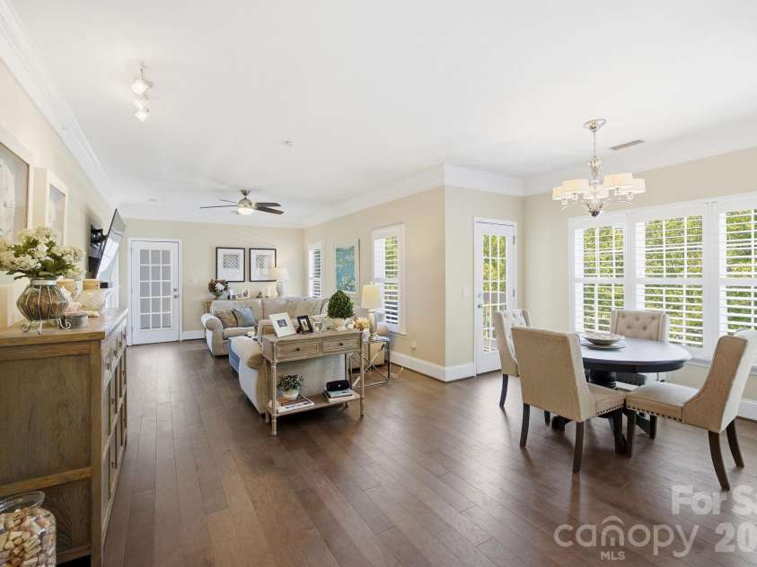 8942 Rosalyn Glen Road, Cornelius, NC 28031.  MLS# CAR4382727, YatesRealty ID 23424. 