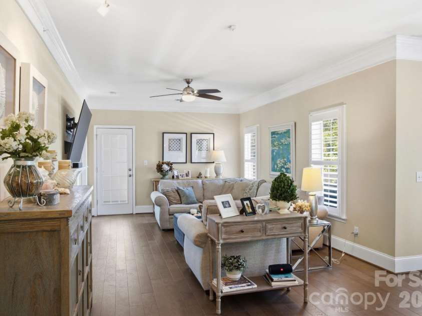 8942 Rosalyn Glen Road, Cornelius, NC 28031.  MLS# CAR4382727, YatesRealty ID 23424. 