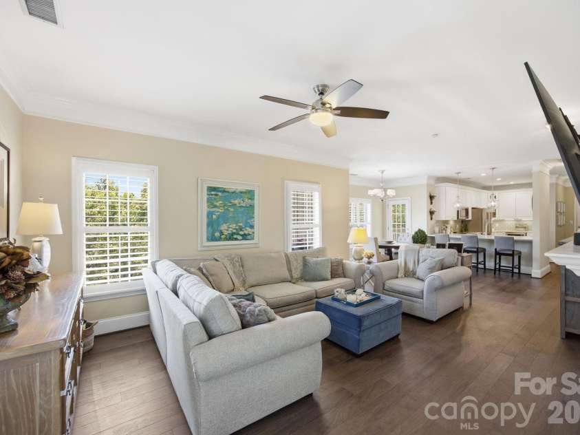 8942 Rosalyn Glen Road, Cornelius, NC 28031.  MLS# CAR4382727, YatesRealty ID 23424. 
