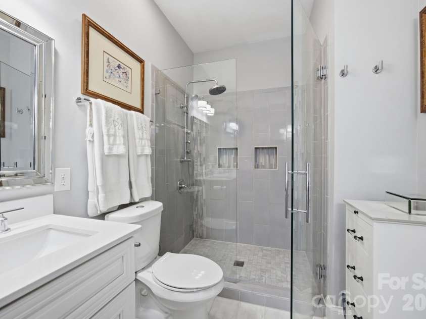 8942 Rosalyn Glen Road, Cornelius, NC 28031.  MLS# CAR4382727, YatesRealty ID 23424. 