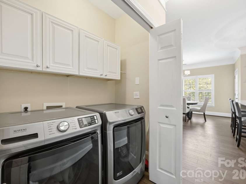 8942 Rosalyn Glen Road, Cornelius, NC 28031.  MLS# CAR4382727, YatesRealty ID 23424. 