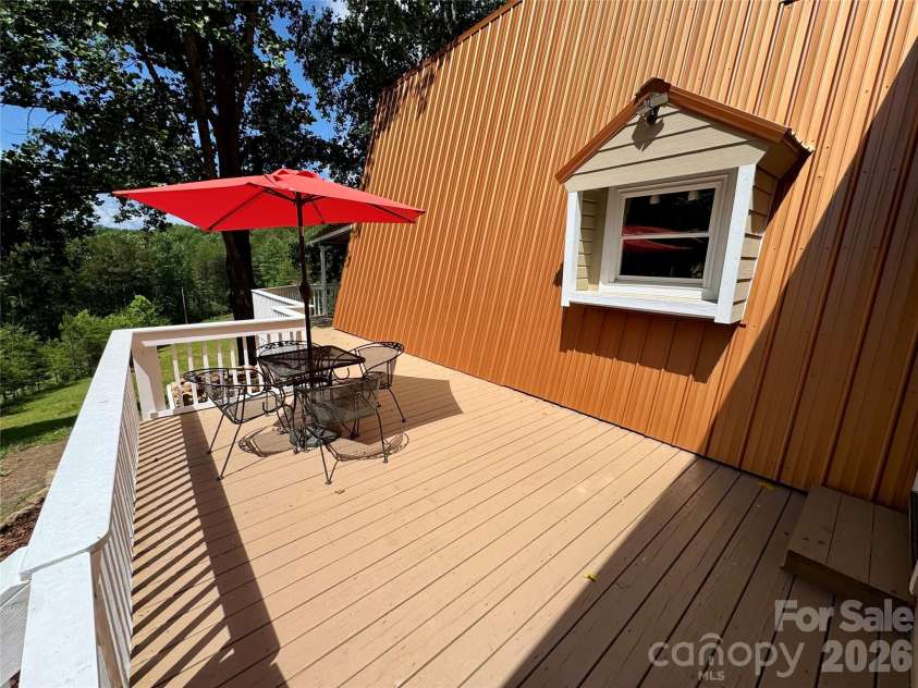 282 Calhoun Trail, Rutherfordton, NC 28139.  MLS# CAR4364706, YatesRealty ID 23425. 