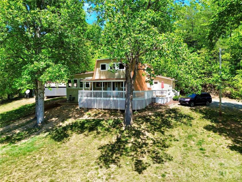 282 Calhoun Trail, Rutherfordton, NC 28139.  MLS# CAR4364706, YatesRealty ID 23425. 