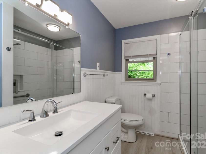 783 Carpenter Avenue, Mooresville, NC 28115.  MLS# CAR4241158, YatesRealty ID 23426. 