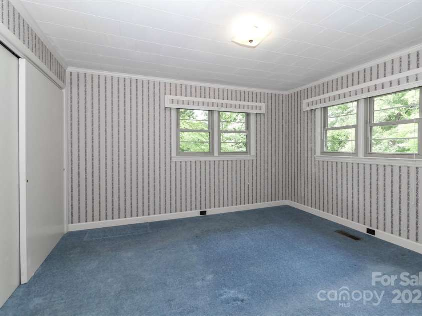 783 Carpenter Avenue, Mooresville, NC 28115.  MLS# CAR4241158, YatesRealty ID 23426. 