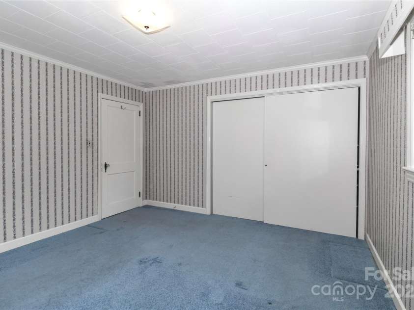 783 Carpenter Avenue, Mooresville, NC 28115.  MLS# CAR4241158, YatesRealty ID 23426. 
