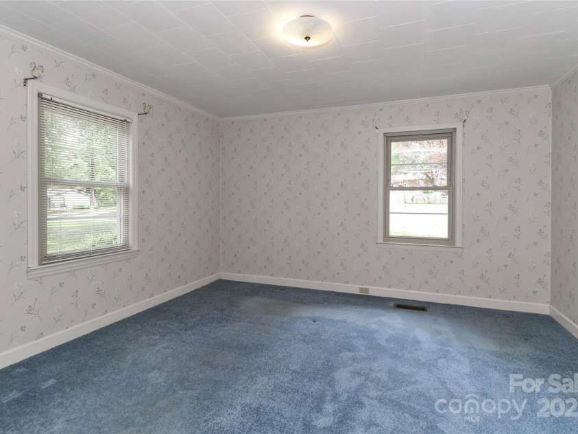 783 Carpenter Avenue, Mooresville, NC 28115.  MLS# CAR4241158, YatesRealty ID 23426. 