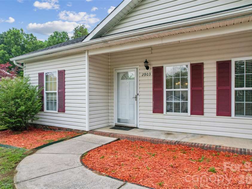 2903 Shady Lane Avenue, Concord, NC 28027.  MLS# CAR4376194, YatesRealty ID 23427. 