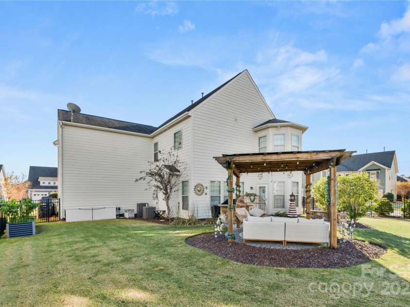 13929 Tilesford Lane, Huntersville, NC 28078.  MLS# CAR4199840, YatesRealty ID 23428. 