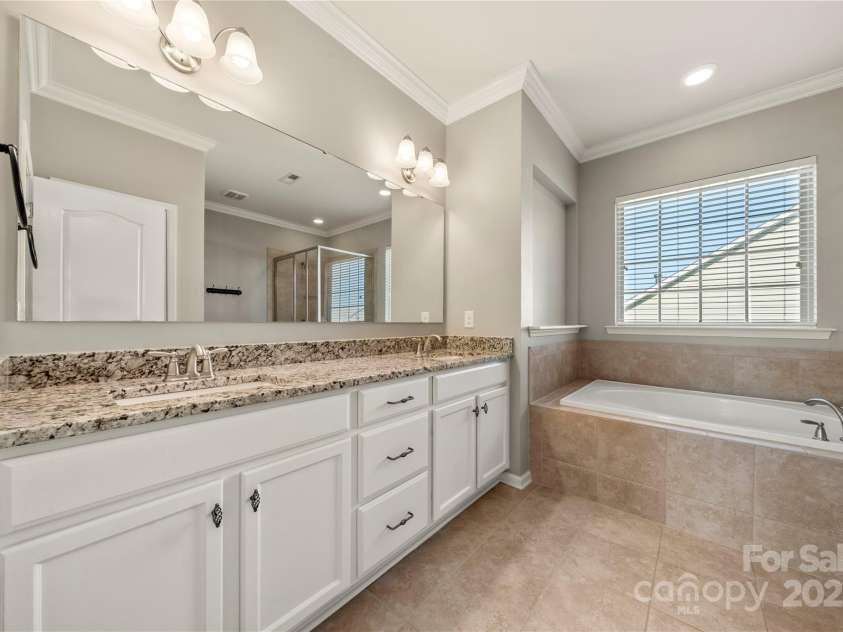 13929 Tilesford Lane, Huntersville, NC 28078.  MLS# CAR4199840, YatesRealty ID 23428. 