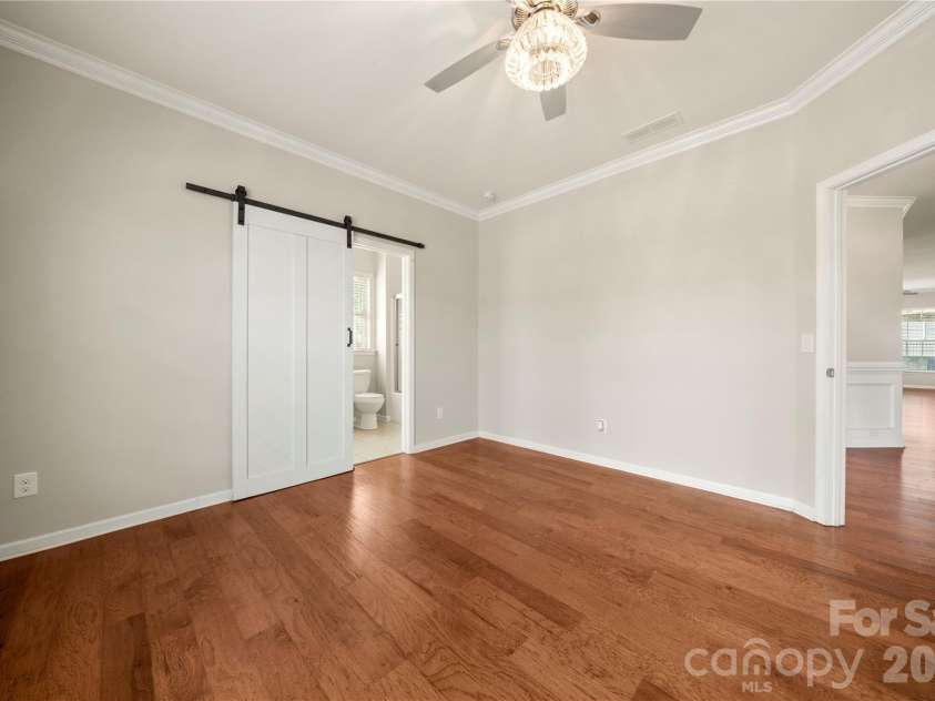 13929 Tilesford Lane, Huntersville, NC 28078.  MLS# CAR4199840, YatesRealty ID 23428. Main level guest suite