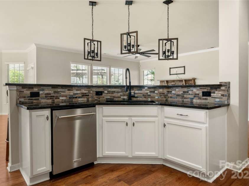 13929 Tilesford Lane, Huntersville, NC 28078.  MLS# CAR4199840, YatesRealty ID 23428. Professionally painted kitchen cabinets (2025)