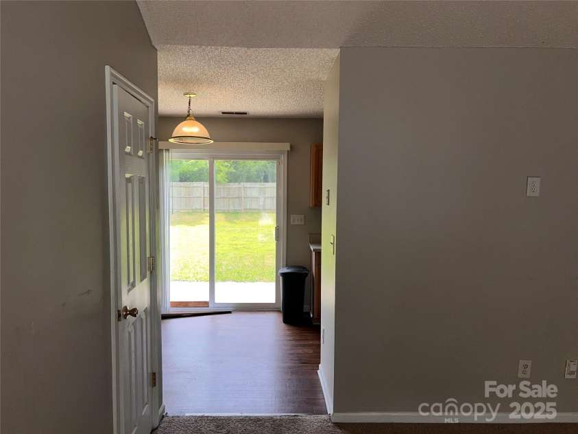 5523 Stone Bluff Court, Charlotte, NC 28214.  MLS# CAR4261273, YatesRealty ID 23429. 