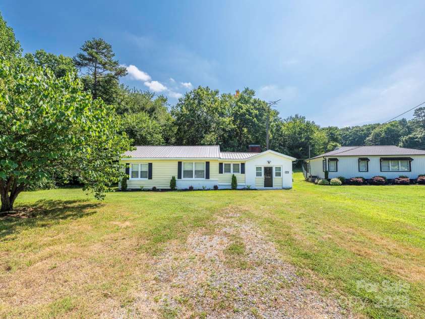 3630 Old Mocksville Road, Salisbury, NC 28144.  MLS# CAR4277049, YatesRealty ID 2343. Front Exterior