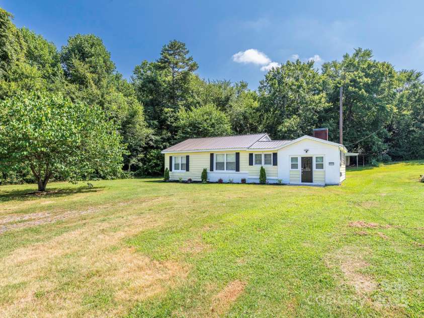 3630 Old Mocksville Road, Salisbury, NC 28144.  MLS# CAR4277049, YatesRealty ID 2343. Front Exterior
