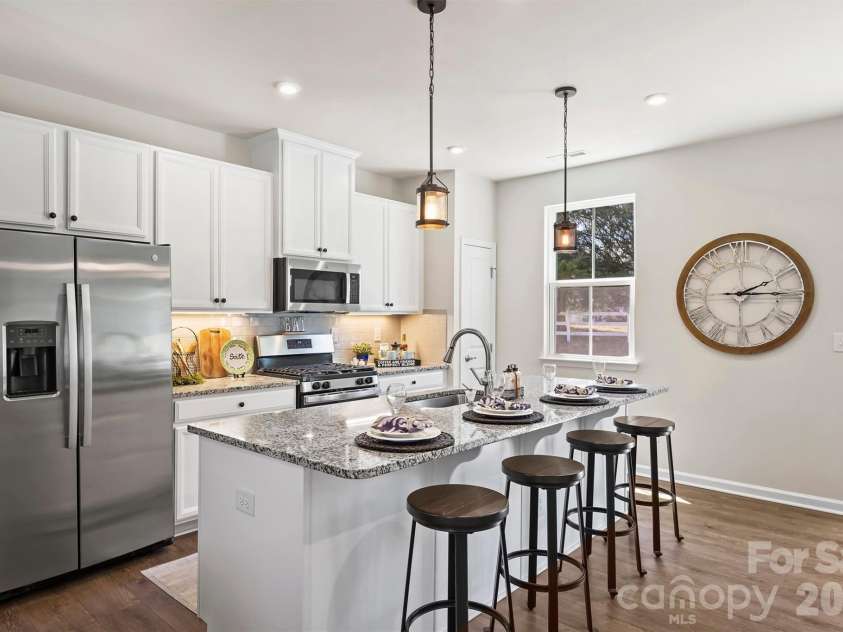 2636 Grantham Place Drive, Fort Mill, SC 29715.  MLS# CAR4374679, YatesRealty ID 23431. 
