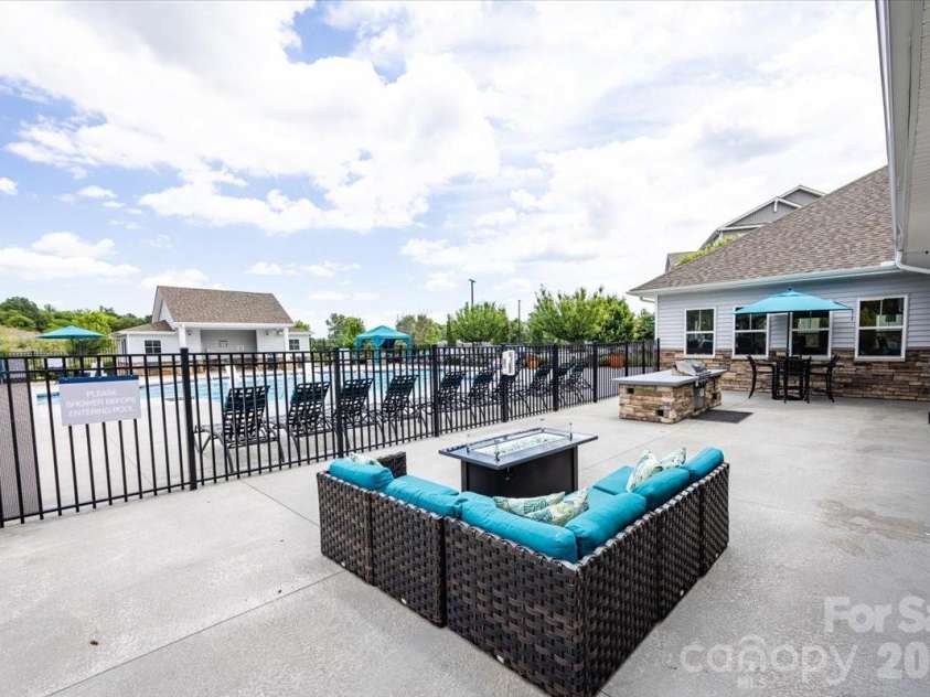 2636 Grantham Place Drive, Fort Mill, SC 29715.  MLS# CAR4374679, YatesRealty ID 23431. Pool Veranda