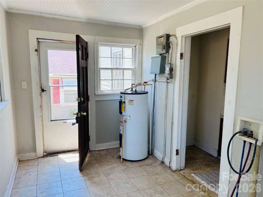 409 Messner Street, Salisbury, NC 28144.  MLS# CAR4383902, YatesRealty ID 23432. 