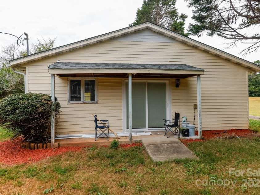 344 Piedmont Road, Rutherfordton, NC 28139.  MLS# CAR4268558, YatesRealty ID 23434. 