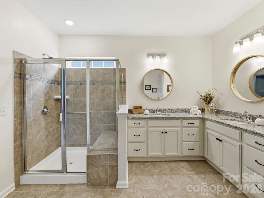 5116 Lassen Volcanic Trail, Lancaster, SC 29720.  MLS# CAR4377413, YatesRealty ID 23434. Primary Bath with Tiled Flooring, Tiled Shower Surround, and Granite Counters