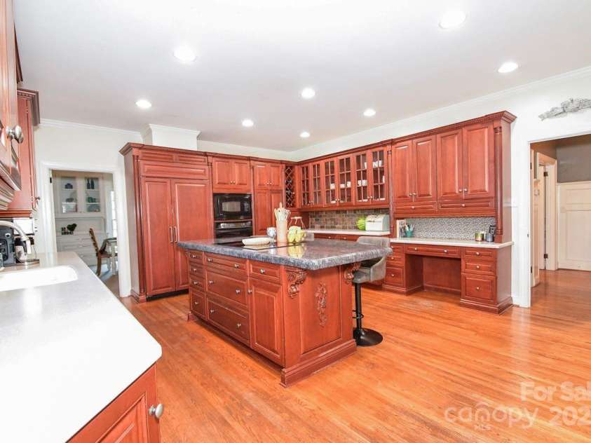 711 Yadkin Street, Albemarle, NC 28001.  MLS# CAR4273790, YatesRealty ID 23435. 