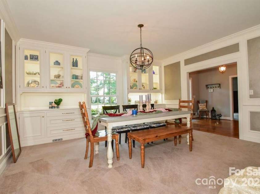 711 Yadkin Street, Albemarle, NC 28001.  MLS# CAR4326114, YatesRealty ID 23435. 