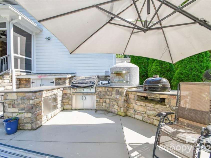 711 Yadkin Street, Albemarle, NC 28001.  MLS# CAR4326114, YatesRealty ID 23435. Outdoor kitchen