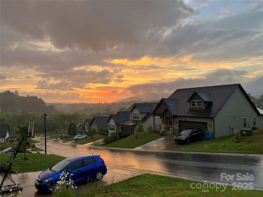 218 Water Leaf Drive, Weaverville, NC 28787.  MLS# CAR4266652, YatesRealty ID 23436. 