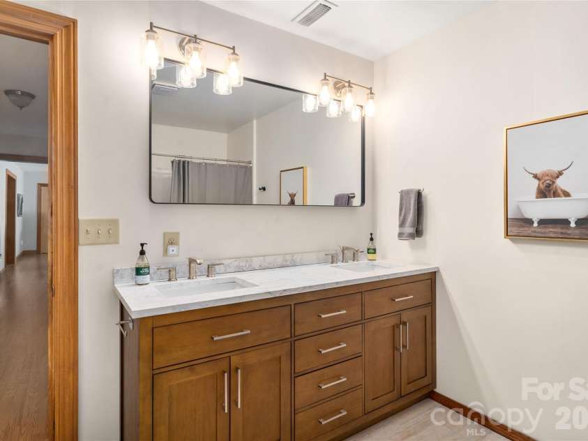 176 Hemlock Lane, Lake Lure, NC 28746.  MLS# CAR4374433, YatesRealty ID 23437. Lower level bathroom no 3