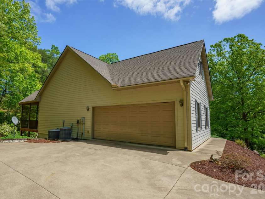 176 Hemlock Lane, Lake Lure, NC 28746.  MLS# CAR4374433, YatesRealty ID 23437. Upper driveway