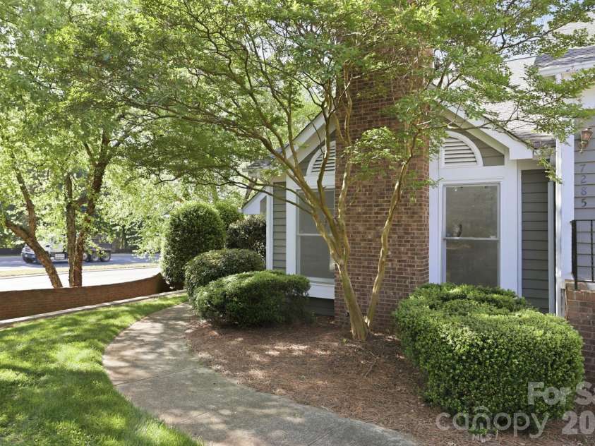 7287 Meeting Street, Charlotte, NC 28210.  MLS# CAR4360714, YatesRealty ID 23438. 
