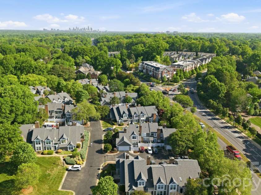 7287 Meeting Street, Charlotte, NC 28210.  MLS# CAR4360714, YatesRealty ID 23438. 