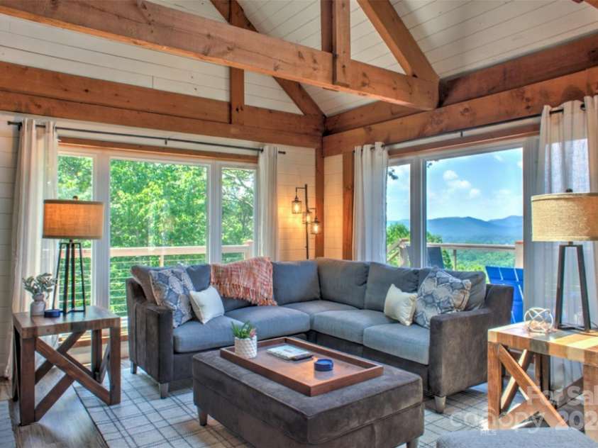 140 Camby Drive, Fairview, NC 28730.  MLS# CAR4178451, YatesRealty ID 2344. 